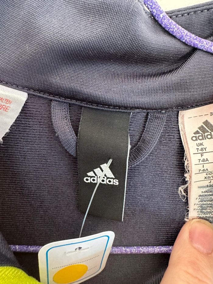 Veste adidas garçon taille 7/8 ans - photo numéro 4