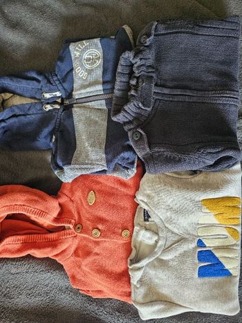 Lot de pull et veste