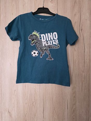 TEE-SHIRT GARÇON MOTIF DINOSAURE 🦖 TAILLE 4ANS MARQUE LA HALLE