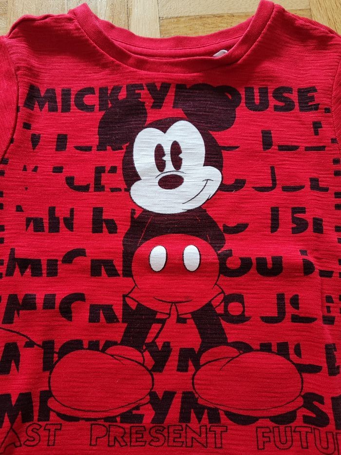 T-shirt garçon 4 ans ( taille petit) - photo numéro 2