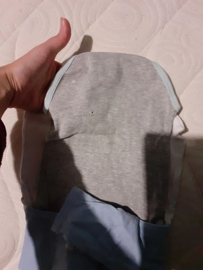 Lot Tee-shirt Manche longue +body Mickey offert - photo numéro 6