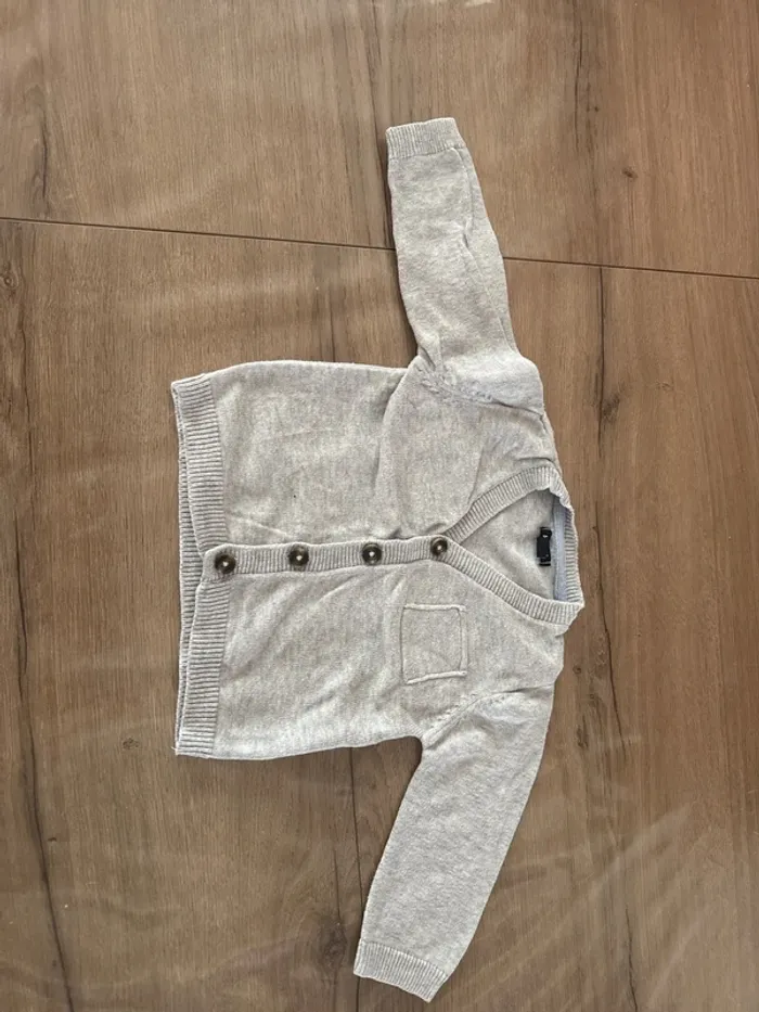 Gilet gris