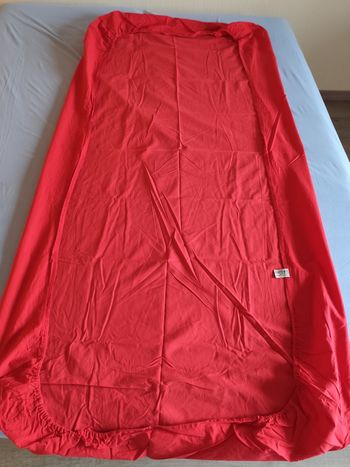 Drap housse 90x190 cerise