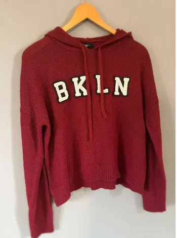 Pull  maille à capuche  Jennyfer