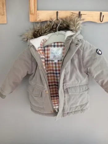 Blouson taille 18 mois