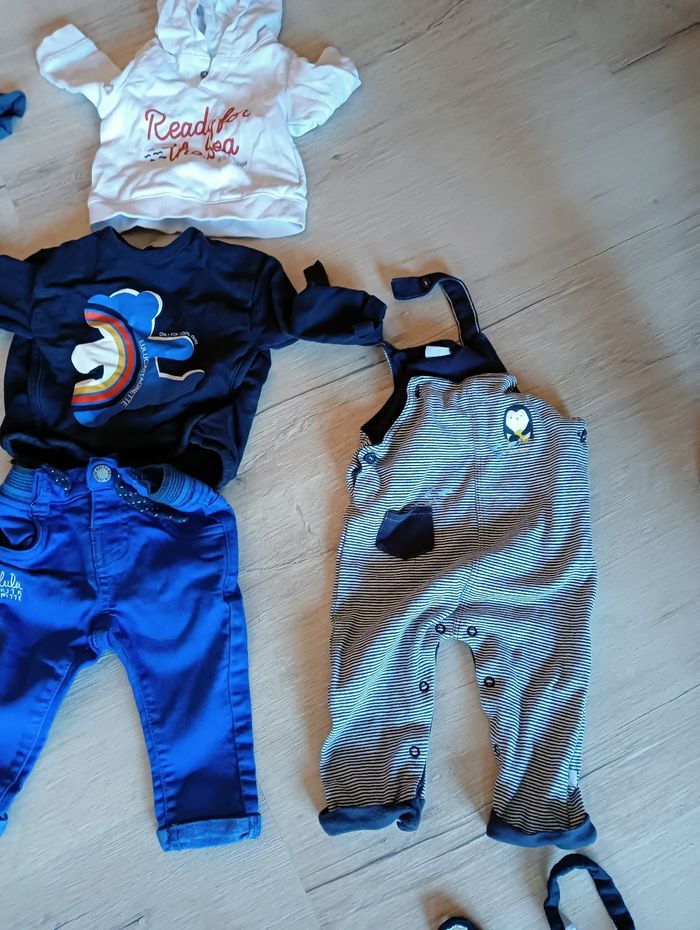 25€
