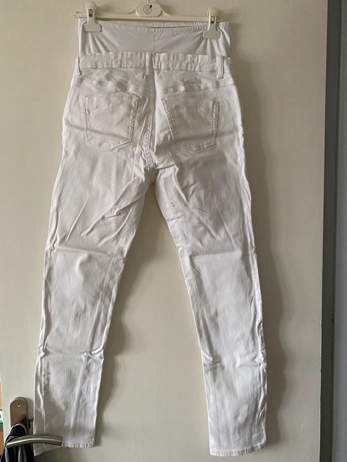 Pantalon / jeans de grossesse Slim Kiabi Taille 38 - photo numéro 2