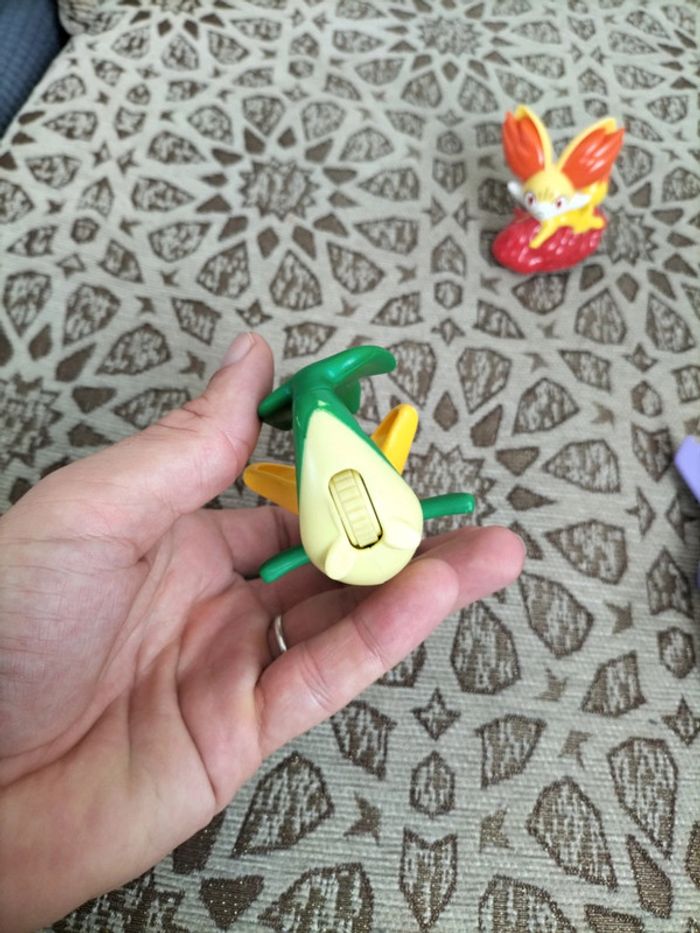 Lot de figurines Pokémon - photo numéro 18