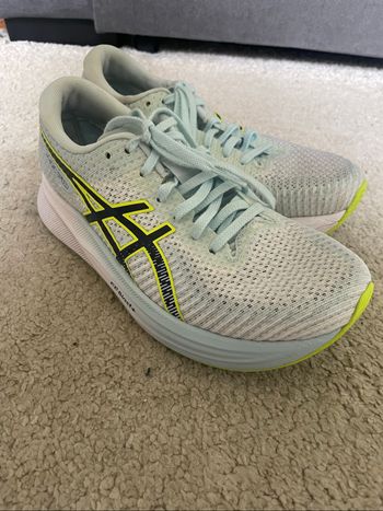 Asics Magic speed femme
