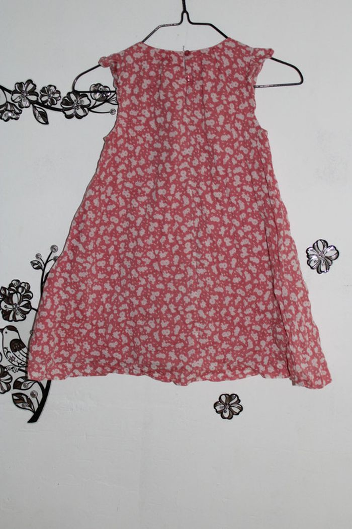 🌸 Jolie robe rose fleurie "Tout Simplement" - Taille 4 ans 🌸 - photo numéro 2