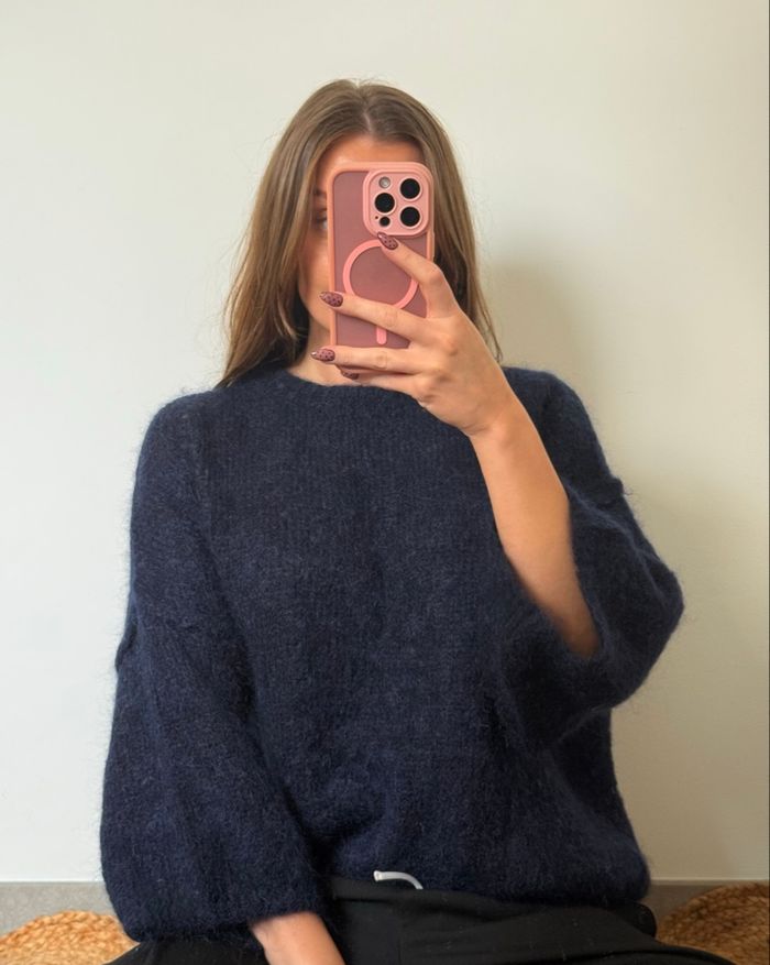 Pull - Marine - Fluffy - Cocooning - Automne - photo numéro 3