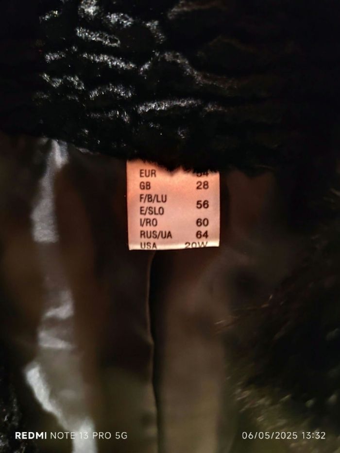 Manteau noir Astrakan - photo numéro 4