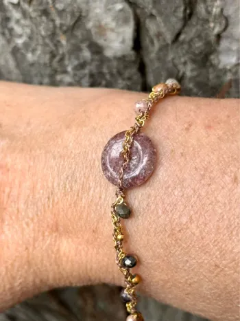 Bracelet habaha Paris fils tissés chaînes perle et pierre