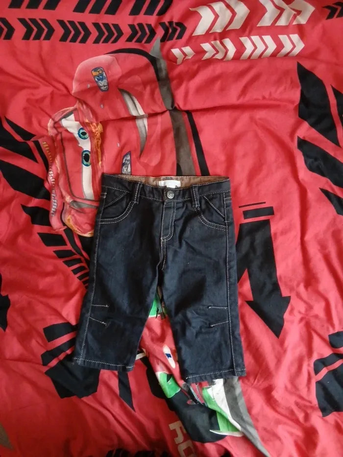 Lots de 3 jeans taille 12 mois - photo numéro 2