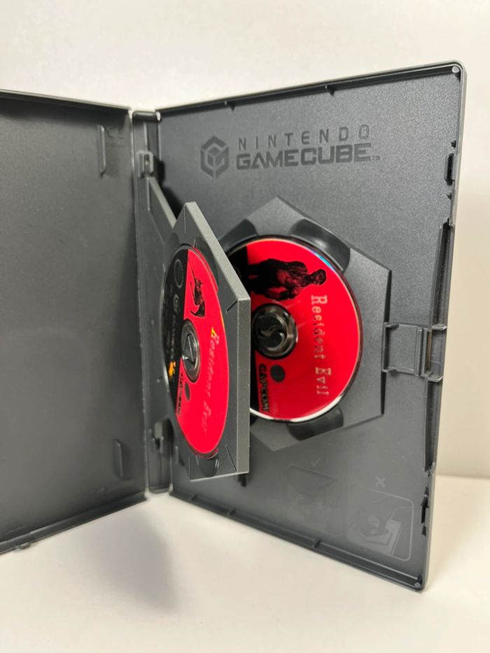 🇫🇷 Resident Evil - Nintendo GameCube PAL Fr - photo numéro 7