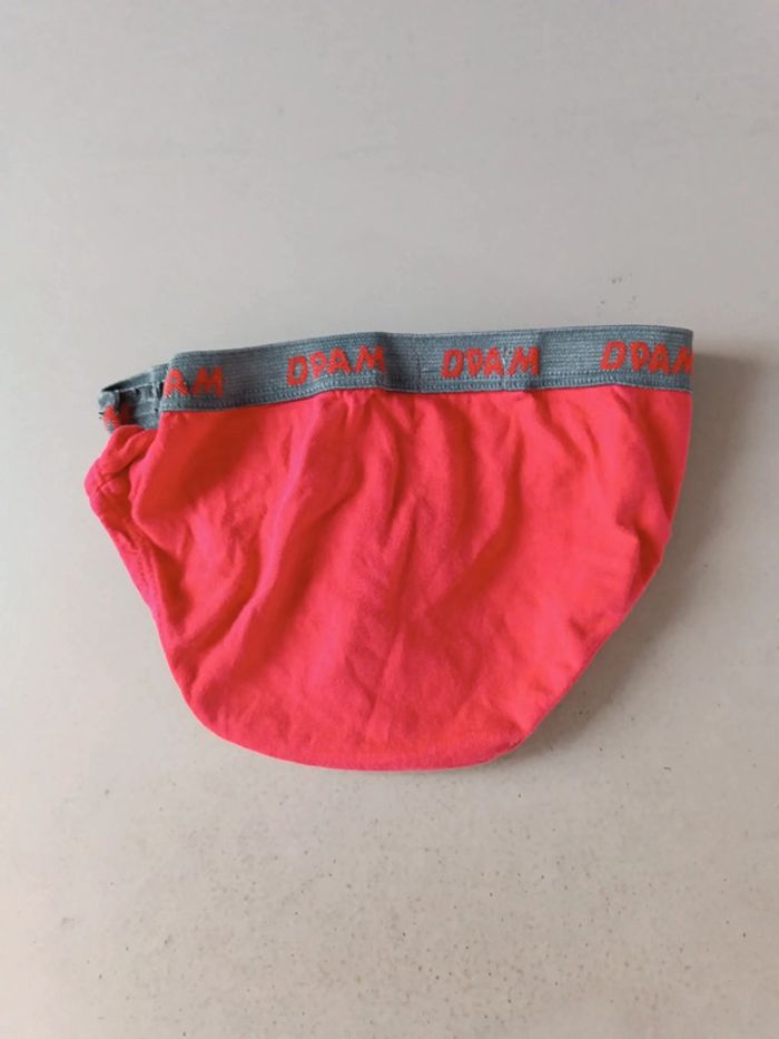 Lot de 2 slips DPAM et YCC. Taille 4 ans - photo numéro 3