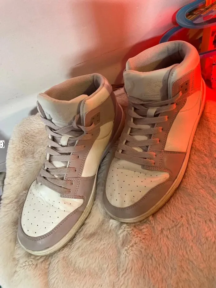 Baskets montantes femme taille 40 - photo numéro 2