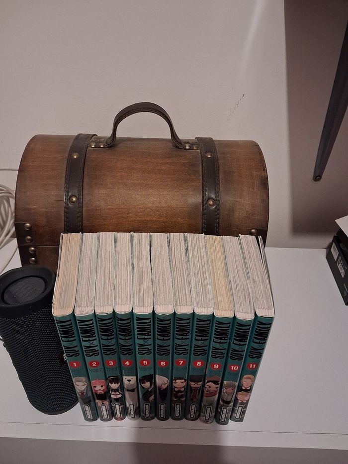 Manga Spy X Family tome 1 à 11 - photo numéro 2