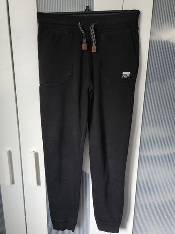 Bas de jogging garçon taille 10ans