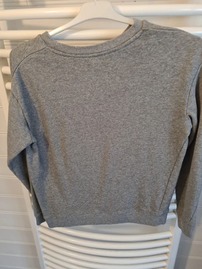 Pull gris - photo numéro 2