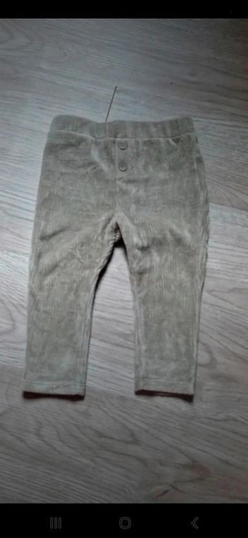 Legging tissu côtelé Kiabi 12mois 74cm 👻