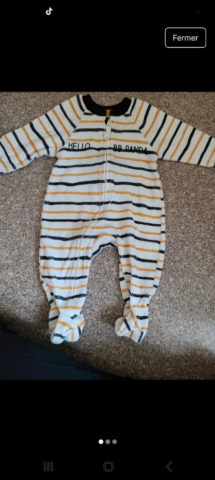 Lot pijamas 3mois - photo numéro 3