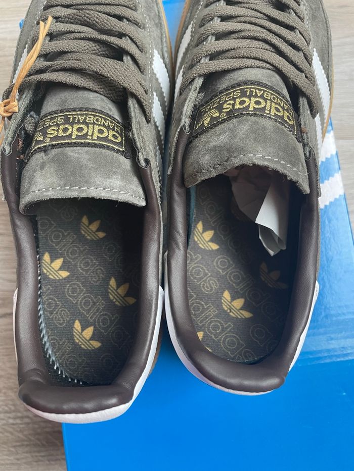 Spezial gris taille 38 - photo numéro 4