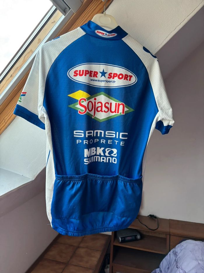 Vêtements de sport - photo numéro 2