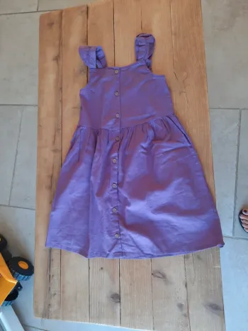 Robe violette neuve