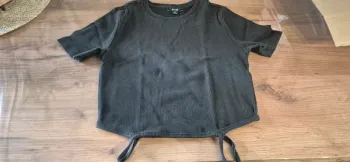 Top kiabi taille S 16 ans