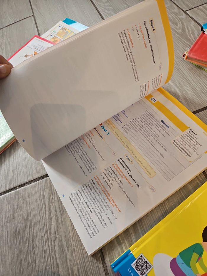 Livre scolaire  lecture syllabique Léo  et Léa - photo numéro 6