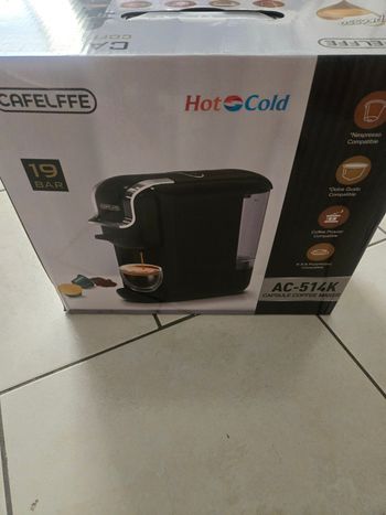 Cafetière 4 en 1