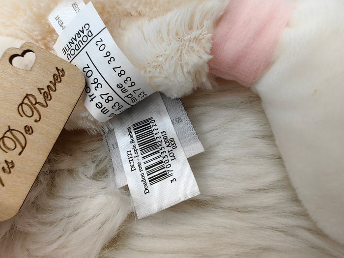 Doudou lapin Bonbon plat en velours blanc et rose Doudou et Compagnie DC2122. - photo numéro 4