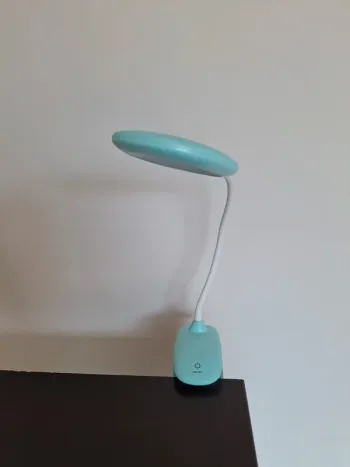 Lampe de bureau à pince