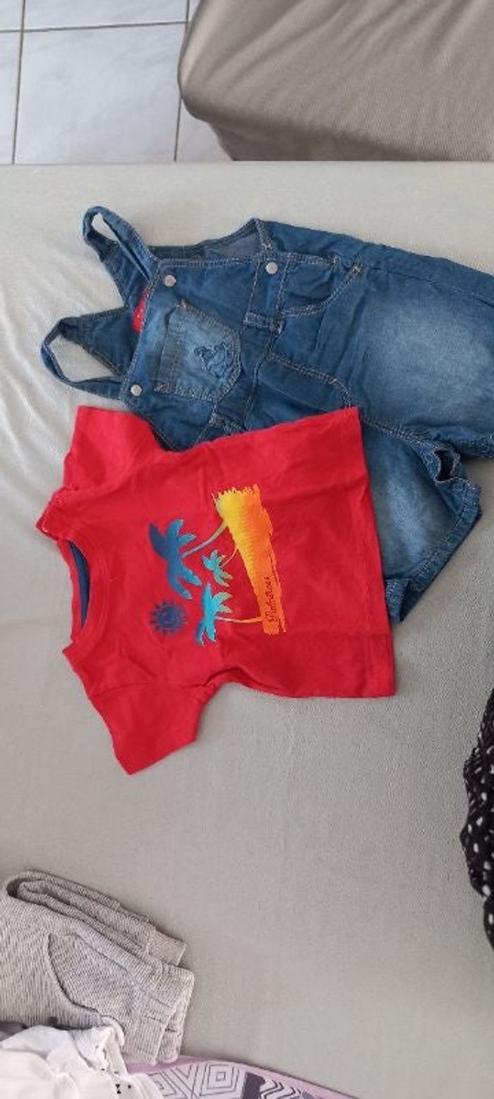 Ensemble bébé garçon salopette et tee-shirt