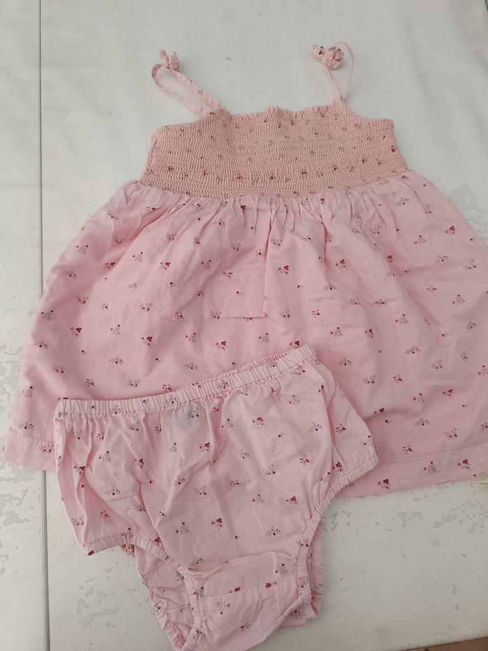 Robe rose d'été