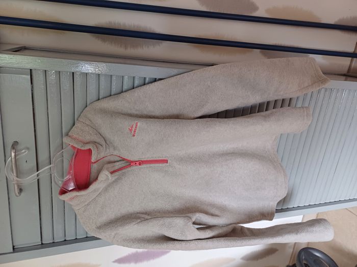 2 sweats filles Taille 8 ans - photo numéro 2