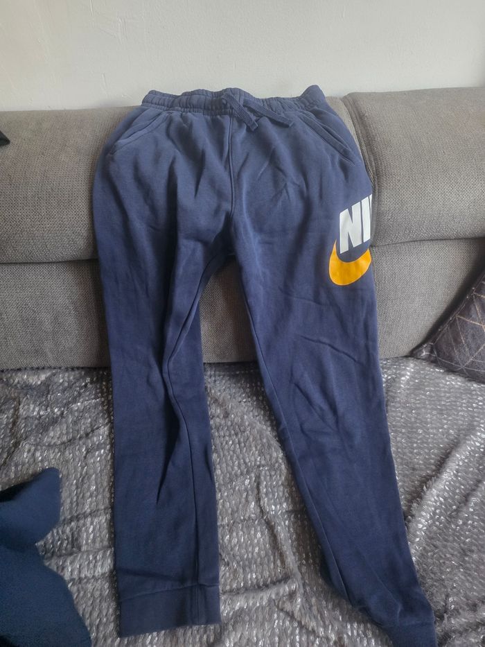 Ensemble jogging 158/170 cm Nike - photo numéro 4