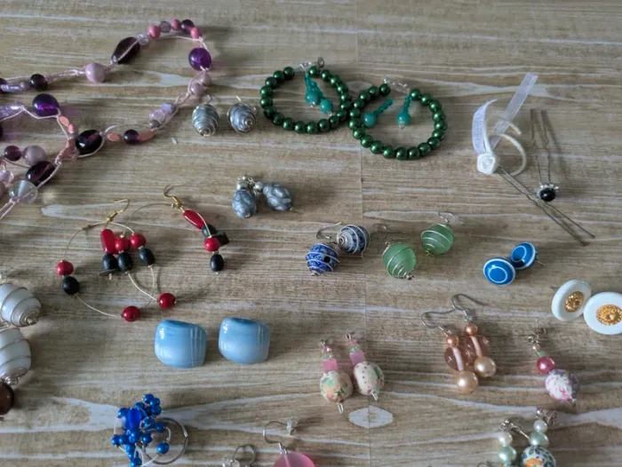 Lot de bijoux fantaisie