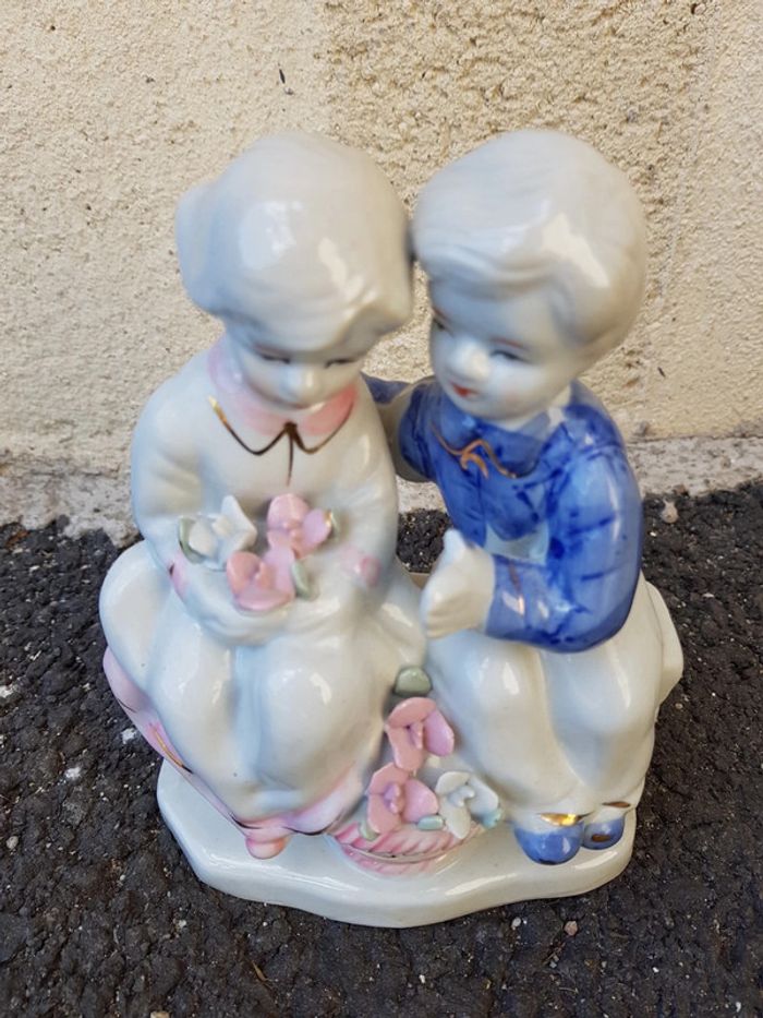 Figurine