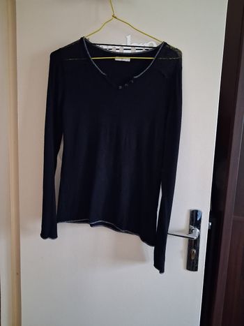 Joli pull noir  Gemo  taille 38