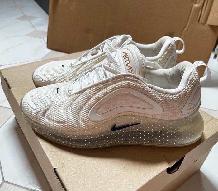 Nike air Max 720 femme