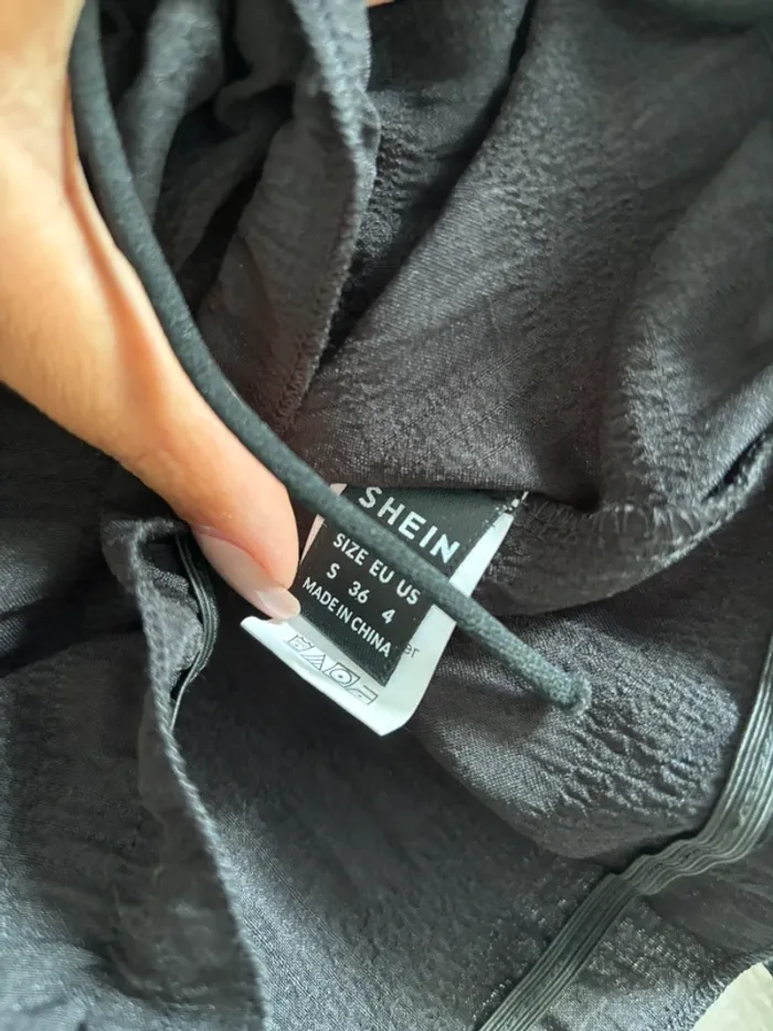 Blouse épaules dénudées - photo numéro 4