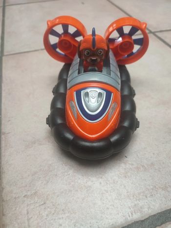 Figurine Zuma + véhicule