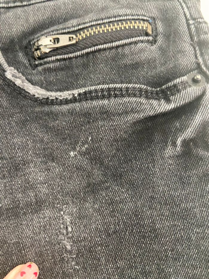 Jean troué Pull&Bear noir homme - photo numéro 6