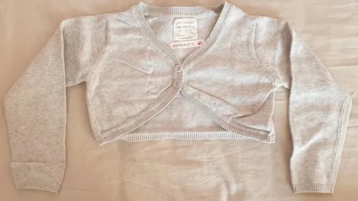 Lot 5 gilets courts 3 ans - photo numéro 4