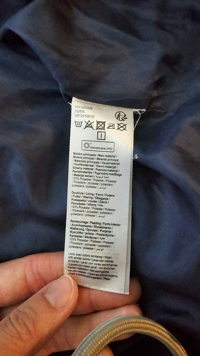 Blouson 👧🏽 3ans - photo numéro 4