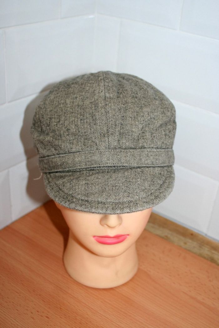 Casquette beige taille 55 - photo numéro 2