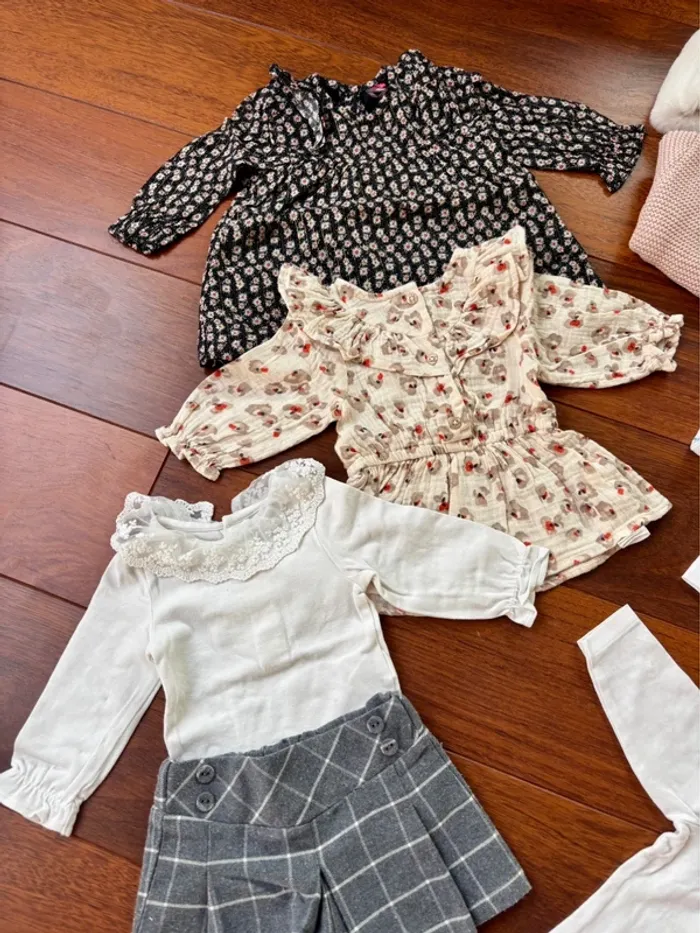 Lot vêtements bébé fille taille 3mois - photo numéro 2