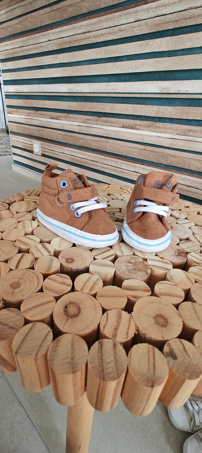 Lot chaussures - photo numéro 2